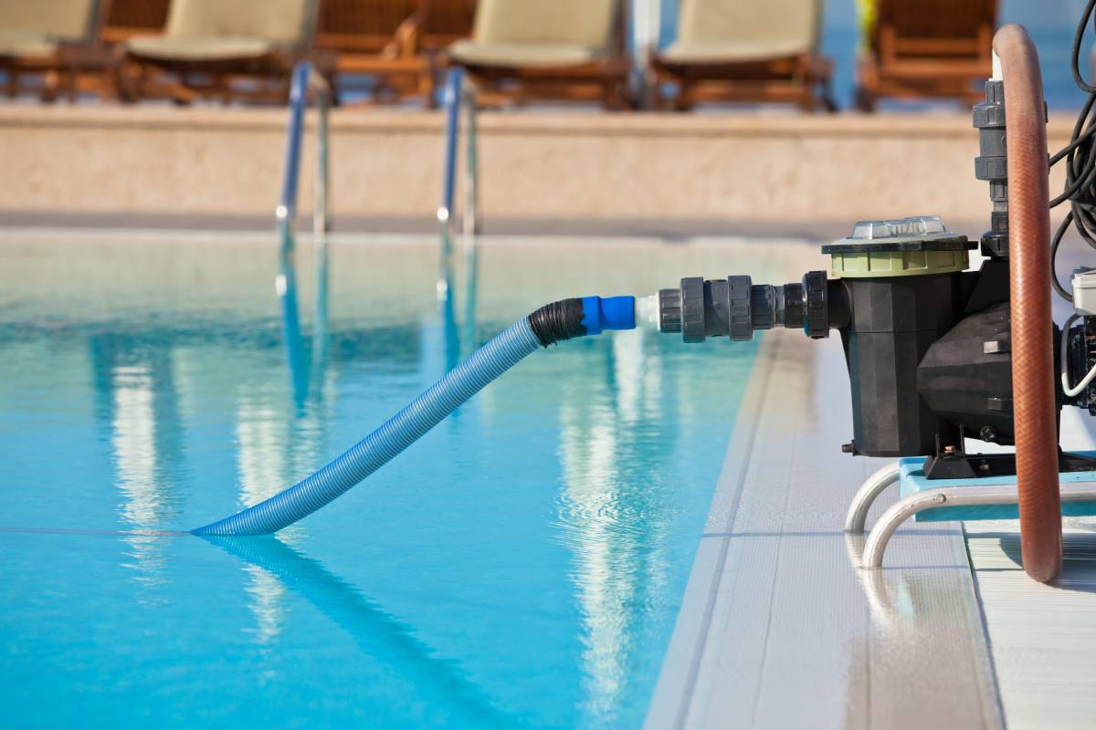 Pool pump replacement Quebec
